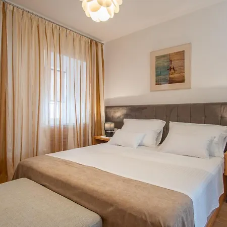 And By The Sea Pag - 21162 Guest house 3*